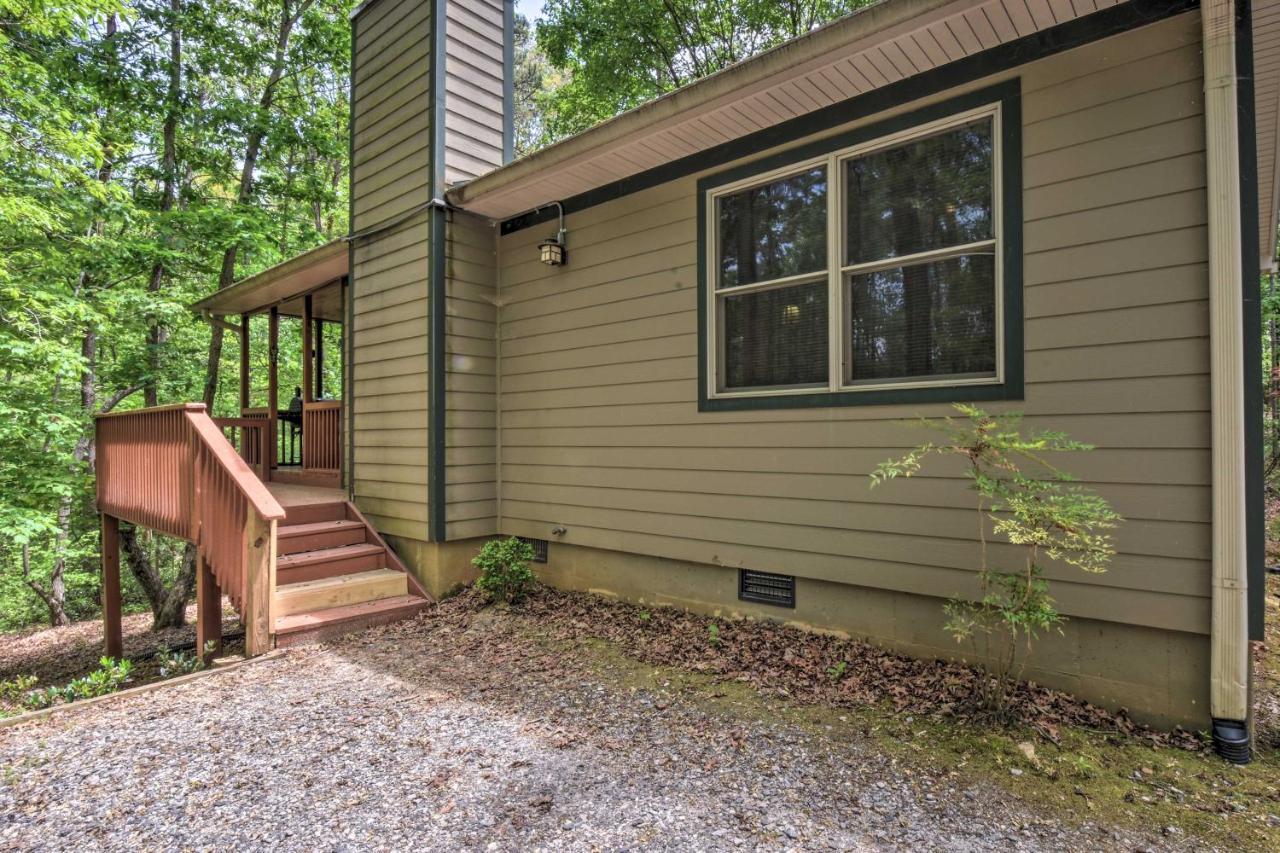 The Honeybee Cabin With Private Porch And Hot Tub Clarkesville Exteriör bild